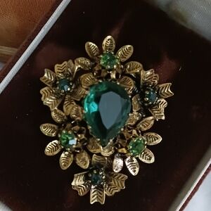 Vintage Austria Emerald Green Rhinestone Brooch
